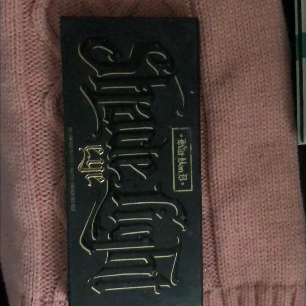 Kat Von D Shade + Light Eyeshadow Palette